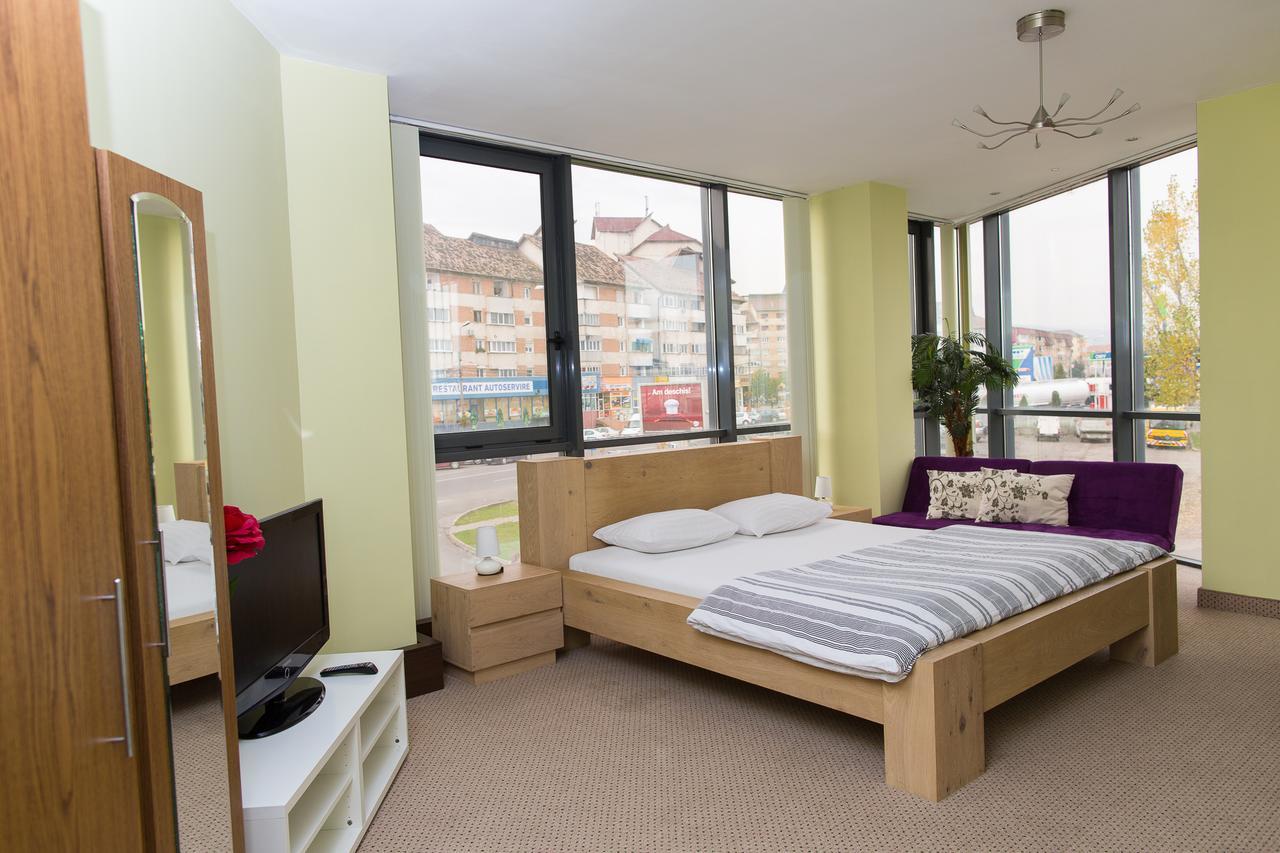 אלבה לוליה Panorama Rooms מראה חיצוני תמונה